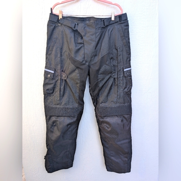 Bilt Explorer Air Adventure Padded Black Motorcycle Pants Size 36 - Picture 1 of 8